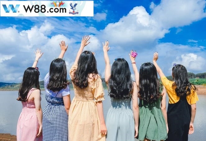 hình 3: Tôi mơ thấy tôi và bạn trốn học đi chơi