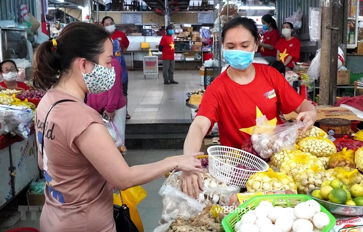 mơ thấy đi chợ đánh con gì